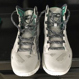 Men’s Stephen Curry Basketball sneakers